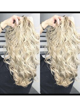 スーク 宜野湾店(suuk) ホワイトブロンド