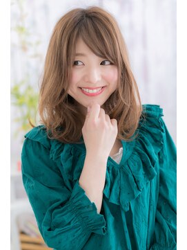 ミック 日暮里店(miq) フレンチカジュアル斜めバングウェーブ巻きアンニュイヘアb1