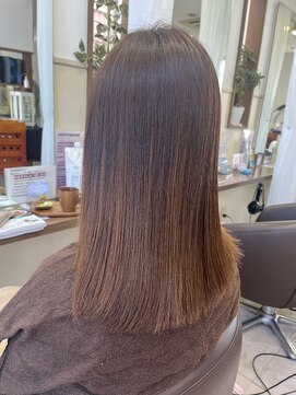 コアフィールフィス(COIFFURE fils) 《見附　今町》M3Dストレート　ロングヘア