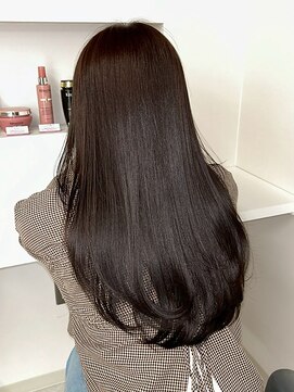 シイム(CYM) 透明感フォギーグレージュ/艶髪/ストレート