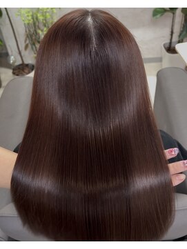 ミーノ(miino) 劇的髪質改善《素髪みたいなナチュラルストレート》