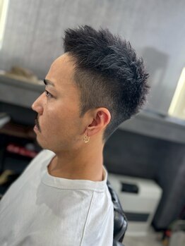 ニューデイズ(NEWDAYS)の写真/好印象・清潔感・爽やか！ビジネスシーンで差をつけるメンズサロン◎フェードも料金込みで、トレンド感も◎