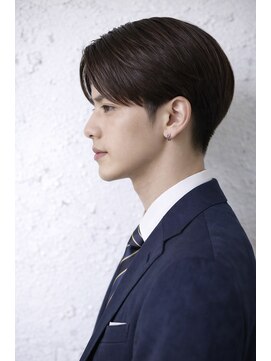 メンズヘア専門MA-IKI本厚木髪と頭皮改善サロン【4月16日 NEWOPEN(予定)】 ビジネスショート 横顔シルエット / メイキー本厚木