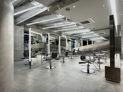 ミース(MIES)の写真