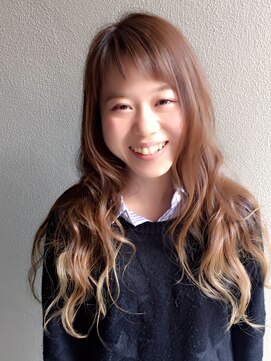 ヘアーカリダ(hair CALIDAD) ショートバングゆるふわロング