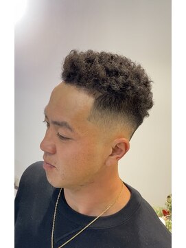 サップ 茨木店(Sup) 大阪ショートアフロ/フェード/スキンフェード/茨木バーバー/吹田