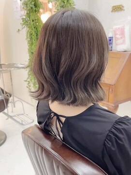 クラン バイ ヘッドライト たまプラーザ店(clan by HEADLIGHT) ウルフボブ/レイヤーボブ/外ハネボブ/ボブウルフ/ミディアム