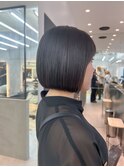 イメチェン外ハネボブ美髪ワイドバングミディアムレイヤーカット