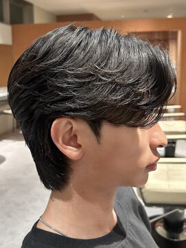 ノラギンザユー(NORA GINZA/U) フェザーショートフェザーパーマセンターパートカルマパーマ