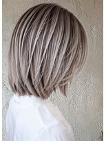 エノア 青山(ENORE)&nbsp;ブリーチ/ダブルカラー/グラデーションカラー/インナーカラー