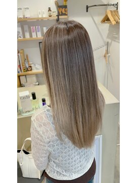 ハイク(HYKE) エアタッチバレイヤージュ+ベージュスタイル