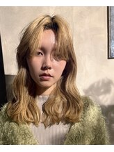 美容室 キムラ&nbsp;金髪　と　巻き髪