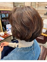 シャラク 羽広店(sharaku) ショートボブ