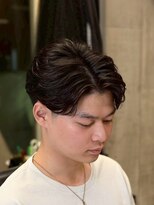 ビンゴ(BINGO) 2510_黒髪フェザーショートツーブロックかきあげセンターパート