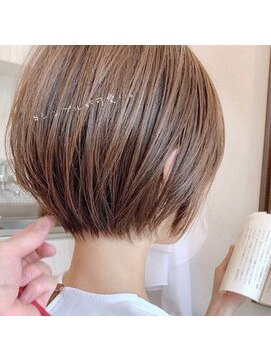 ミノワ(Minowa) ショートボブ