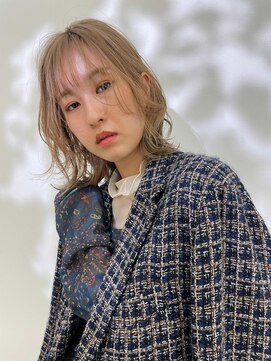 ビーワールド(B WORLD) 柔らかいベージュカラー【藤枝/髪質改善/デザインカラー】