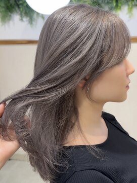 ビューブルー 亀戸錦糸町(VIEW BLUE) 美髪カールシアーカラーグレージュアッシュエアリーセミディ