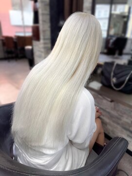 オズ 梅田店(OZ) ホワイト/バージンレミーエクステ60枚/エクステごとカラー