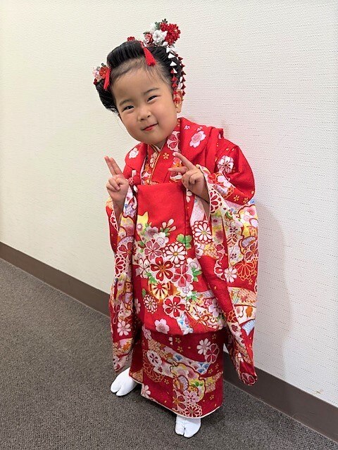 七五三3歳 新日本髪 被布着付け：L226939869｜横濱ハイカラ美容院