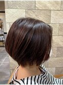 ショートボブ