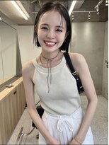 ペレ 梅田(PELE)&nbsp;ホワイトグレージュ/デジタルパーマ/フェザーパーマ/梅田