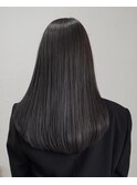 ALLY八巻 大人の艶感を引き出すグレイカラー