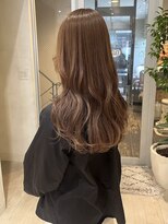 シロ 大名2号店(SiLO)&nbsp;ツヤ感たっぷりブラウンベージュ