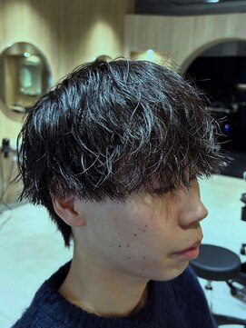 レボ 片町店(Revo) ツイストスパイラルパーマ