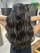 メリー オオサカ(Merly Osaka)&nbsp;心斎橋/バレイヤージュ/レイヤーカット/海外レイヤー