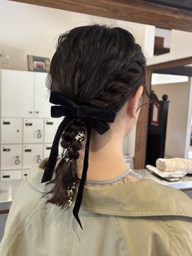 リコ バイ ポノ(Lico by PONO) 【hito】金箔×リボンの編みおろしヘア☆