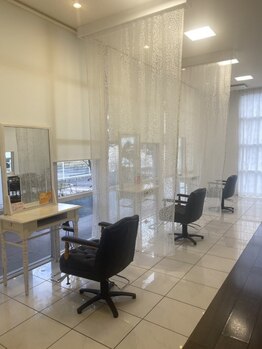 ヘアーサロン リン(hair salon Rin)の写真/【大人女性のためのオーガニックSALON】スタッフ～お客様まで女性専門SALON！髪のお悩みも相談しやすい♪