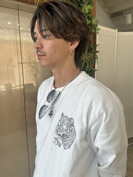 ロックス バイ マグ 松本(rocks BY MAG) ハイライトセンターパートメンズヘア