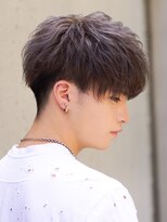 アクロス(AKROS) スパイラルツーブロックグレージュマッシュ