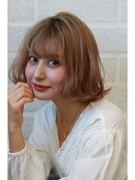 ブリーチ ラボ エーアイ 原宿店(BLEACH LABO Ai) 20代30代40代50代 色っぽふんわりショートの重軽ウェーブヘア♪