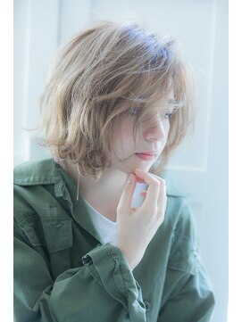 シエロ  池袋西口(Cielo) ミディボブ+ミルクティーカラー