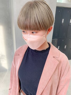 テトヘアー(teto hair) ブロンド、ミルクティー、ブリーチ2回、刈り上げマッシュ