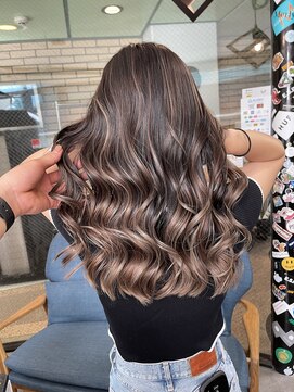 ラフ(LAFF) #黒髪#ボブルフ#ネビージュ#小顔#ワンレン