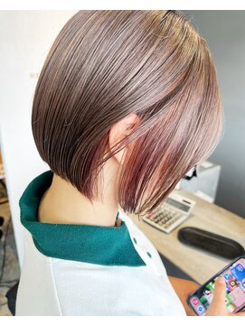 アン(un) ショート/ショートボブ/ボブ/インナ