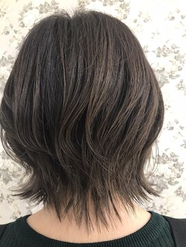 ルシエル バイ カトレアグループ(Le Ciel) インナーグレージュ　ウルフカット