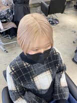 ペレ 栄店(PELE) 黒髪/グレーベージュ/レイヤーロング/ブリーチ/栄/名駅