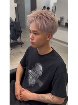 メンズサロン キング 心斎橋店(Men’s salon K!ng) ホワイトメッシュ/ツイスト/ツイスパ/パーマ/メンズ/眉毛/心斎橋
