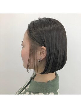 アヴェリー(avely) ミニボブ/ショートボブ/大人可愛い/髪質改善/シースルーバング