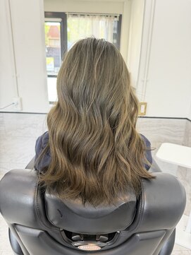 アルトラ(ALTLA) オリーブベージュカラー