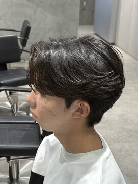 テクト バイアッシュ 吉祥寺店(Tect by Ash) ニュアンスパーマフェザーパーマセンターパートテーパーフェード