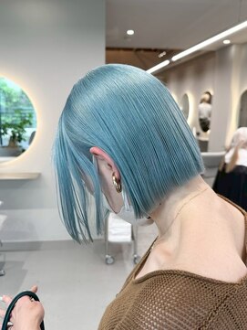 ブローチ(brooch) 水色　ダブルブリーチ　静岡　草薙