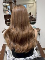 ルイ(ROUIS produced by LUCK 津田沼)&nbsp;ミルクティーブロンド/ハッシュカット/ミルクティーベージュ