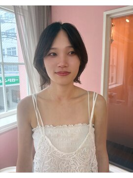 フィガロ ウメダ(FIGARO UMEDA) ナチュラルショート伸ばしかけボブウルフ07.21