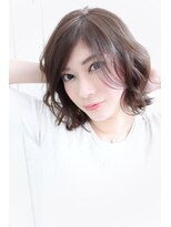 ディー(dee)&nbsp;dee 大人かわいい流し前髪ふんわりボブ