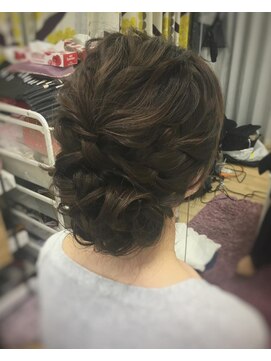 ヘアアンドケア エジェリラボ(hair&care egerie lab) 【egerie lab.】ロープ編みの無造作アップヘア