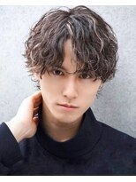 アイトーキョー 名古屋栄(AI TOKYO)&nbsp;スキンフェード/韓国マッシュ/センターパート[名古屋駅/栄駅]